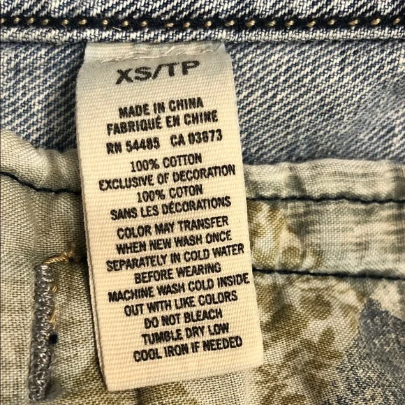 🦅American Eagle Women’s Jean Jacket – Size XS - Picture 10 of 13